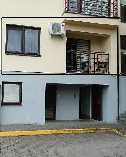 Old Town Prie Vijuneles Ezero *