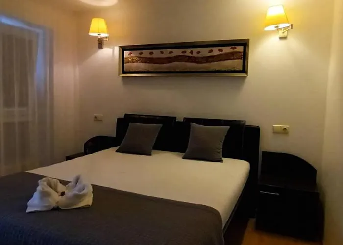 Old Town Prie Vijuneles Ezero Druskininkai